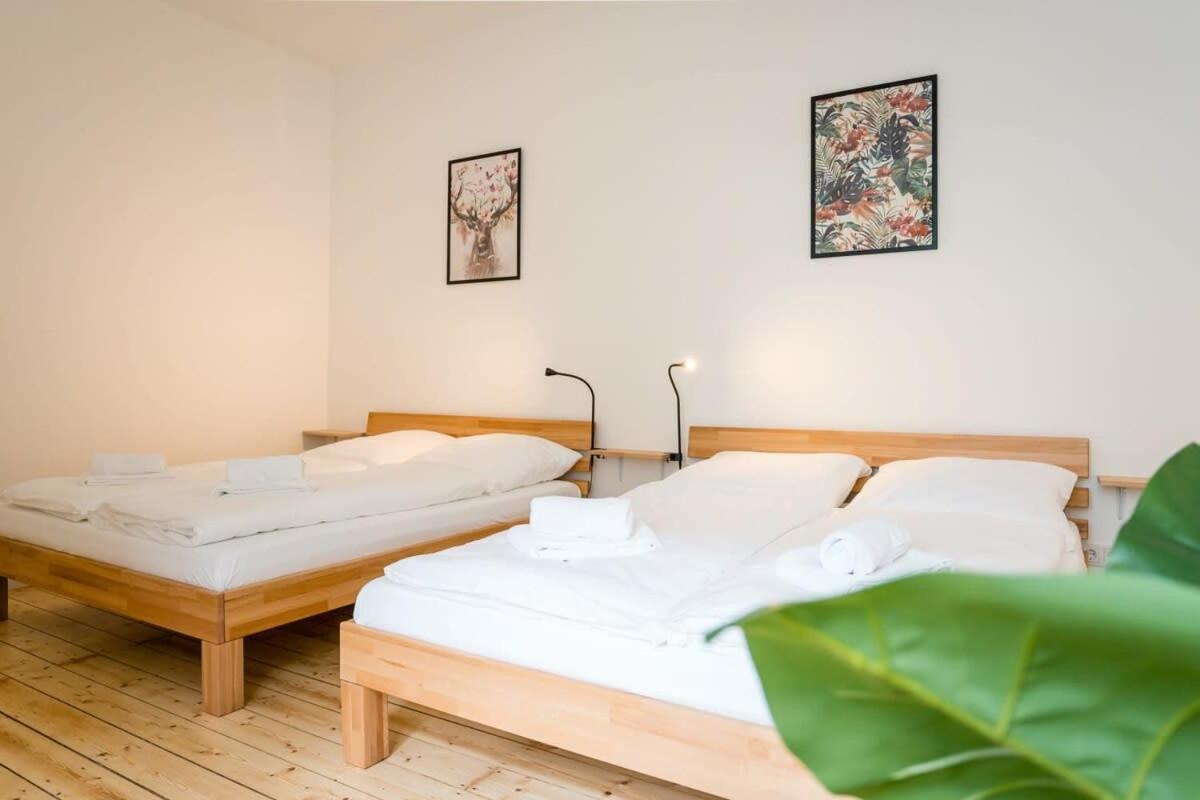 Spacious 3Br Plus Ac Self Check-In Street Parking 베를린 외부 사진